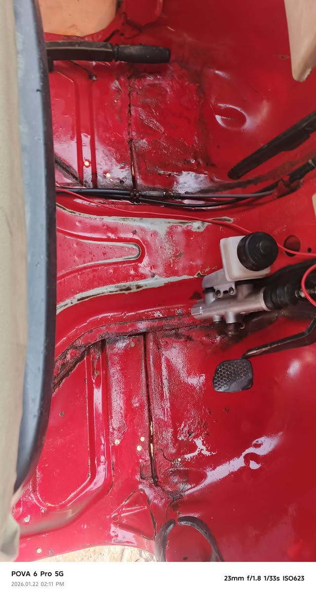 سلام وعليكم تكتك باجاج للبيع مكينه تجفيت شركه بيها ضربه مرجعه عل بارد فقط سعر 6250 وبيها مجال شي قليل تصال علا رقم ***********
