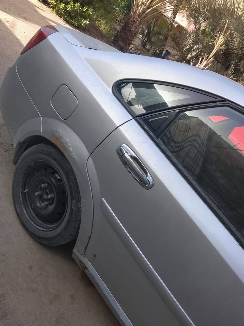 اوبترا لاستي ٢٠٠٨ رقم بغداد بأسمي جاهزه صبغ حزام بيها خياس بالدوسه قليل موضح بالصور السعر 62
***********
