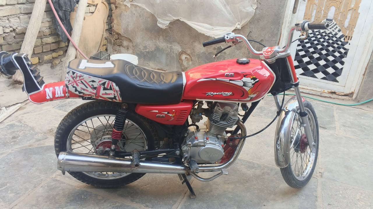 دراجه للبيع..مكاني ناصريه شطره..شعله. .. دراجه اصولي..2020 ..سعر 620 وبيه مجال للطيبين رقمي ***********.
