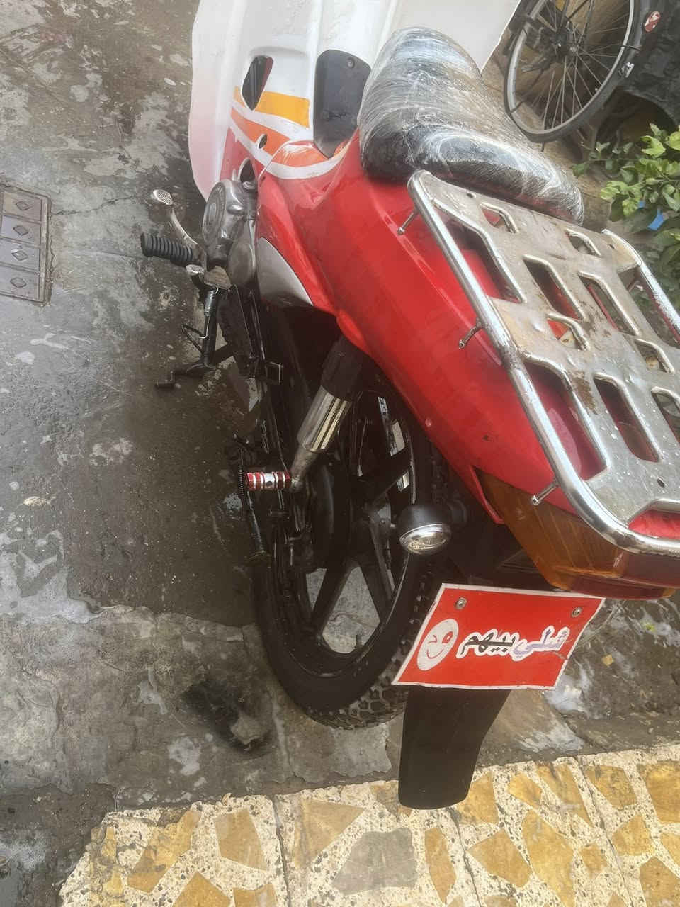 سلام عليكم دراجه سرفيز للبيع بيها نقوصات قليل الشراي يتصل السعر ٤٢٥ بي مجال قليل ٠٧٨٥٧٨٠٢٨٥


**إذا كنت صاحب هذا الإعلان وتريد حذفه لأي سبب، رجاءا أرسل رسالة إلى الدعم الفني**