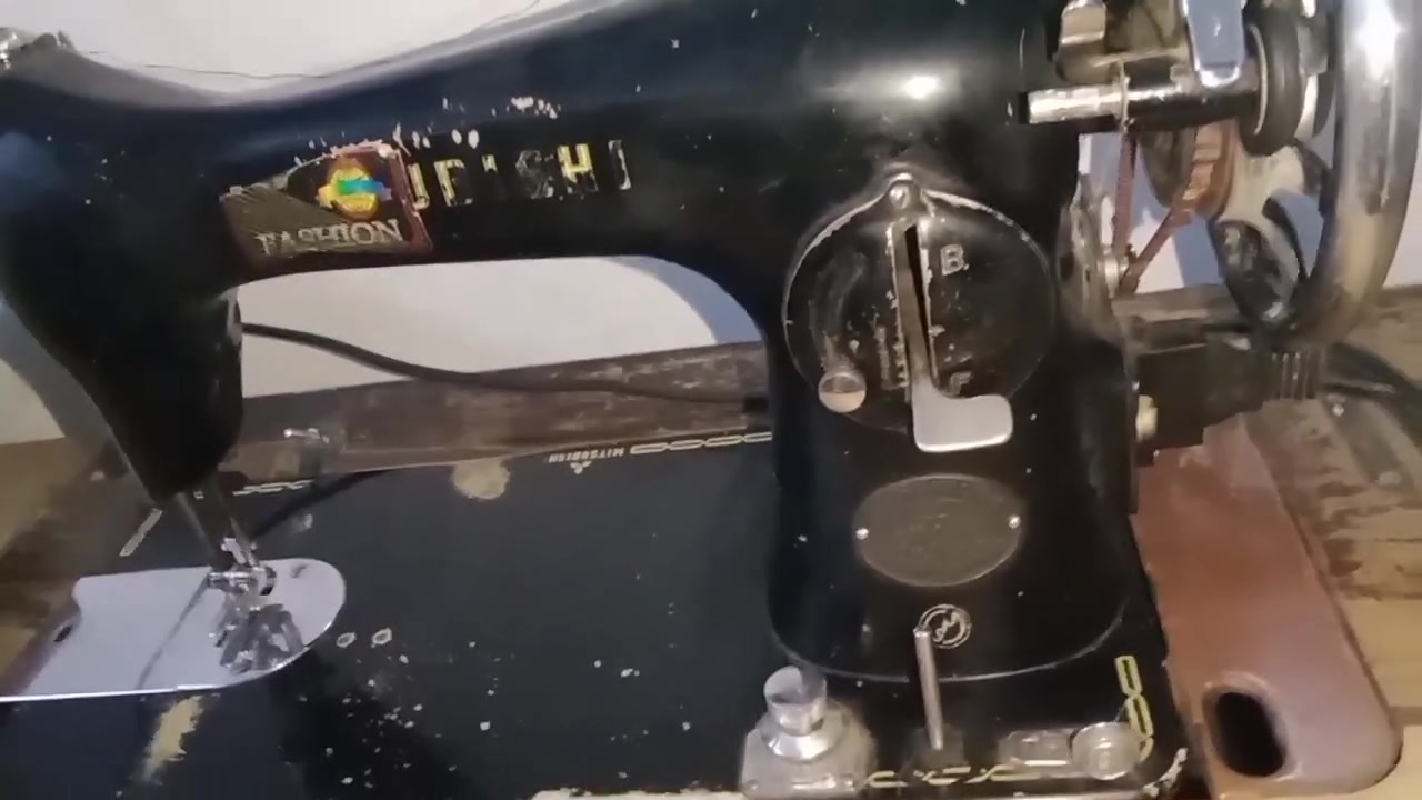 للبيع النضافه سبعين بالميه انتيكه تحفه نادرة السعر 400الف ***********
