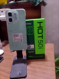 انفنكس هوت 50i • الغزالية • شاشة مشقوقة