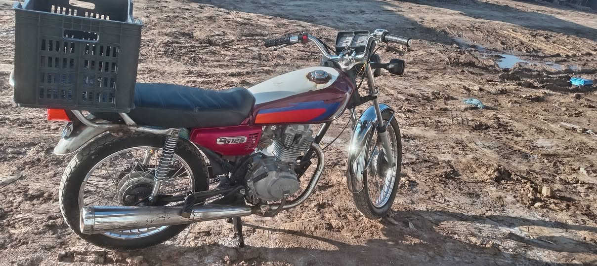 السلام عليكم دراجه تايكر للبيع سعر 350بيهاا مجال الستفسار ***********
