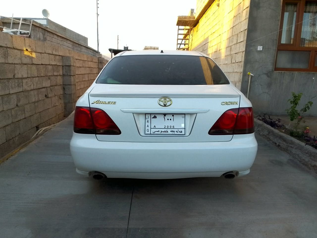 سەلامو عەلەیکوم شاهینە موس
٢٠٠٧ 
فۆڕمیگا سورە 
٣ دوگمەیە 
مەکینە بچوک گیر گەورە
ناو قەیسی جڵد 
قوشن هیترە 
سپۆڕتە
ئاوینە ئیشارەت
تایەی تازە
ڕۆن تازە گۆڕاوە 
بی عەیبو عار 
سعر ٦٧ قفڵ  
موشتەری نیت سەرمان مەیەشینە


**إذا كنت صاحب هذا الإعلان وتريد حذفه لأي سبب، رجاءا أرسل رسالة إلى الدعم الفني**