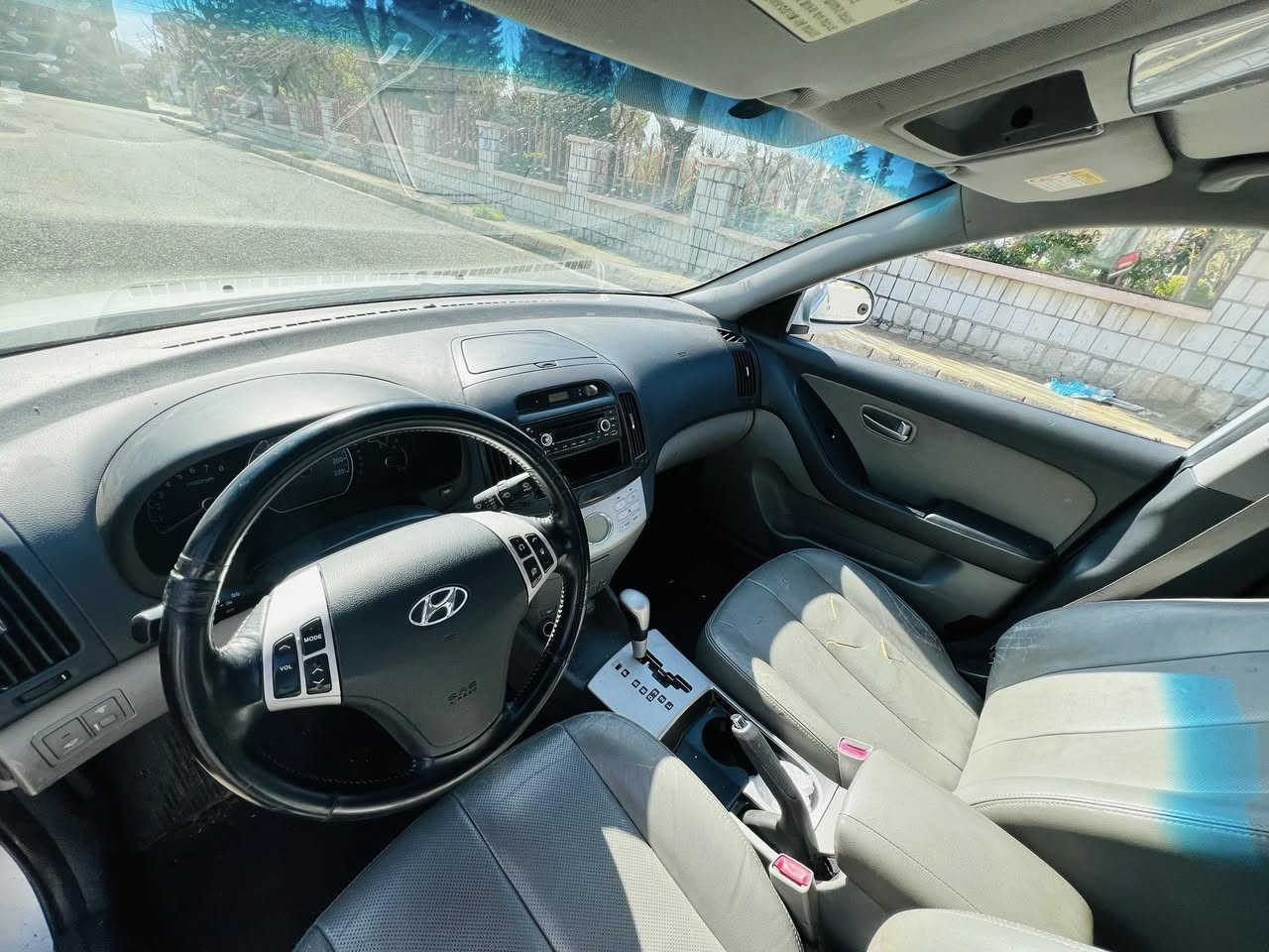 هۆندا 2007
نرخی خوار بازاڕ
مەکینە بجوکی دکشن بەرز
گێڕومەکینە بەشەرت
بێ دەعم ولێدراو
سەخفی بۆیاخ نیە
کامل مەسروف کراوە
***********
***********
شوێن:ژاراوە:قەلادزێ
