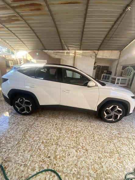 سلام عليكم  توكسان
خليجيه

موديل 20٢٢

كفاله عامه 

فول مواصفات

1/1 

 من عدا البنراما 

ماشيه ٥٨الف

مواصفات

مكينه 2.0 دوش 

بصمه 

بصمه ابواب 

بصمه عدد 2

تشغيل عن بعد

شاشه اصليه 

نضام اوتو هولد

اشاير ترحيب 

اشاير ب المري 

اريل نفكيتر

سبير منازل 

داخل ابيض 

مري كهرباء 

بردات خلفيه

هاند بريك بصمه

مقاعد كهرباء 2

 فول تحكم ستيرن 

تبريد قطعتين 

حساس امامي 

حساس خلفي 

كامره دواره 
ويل ١٩
تخم تاير جديد

شاحن موبايل 
رقم بغداد 
مكاني بغداد السعر ٢٠٧ورقه قفل 
***********
