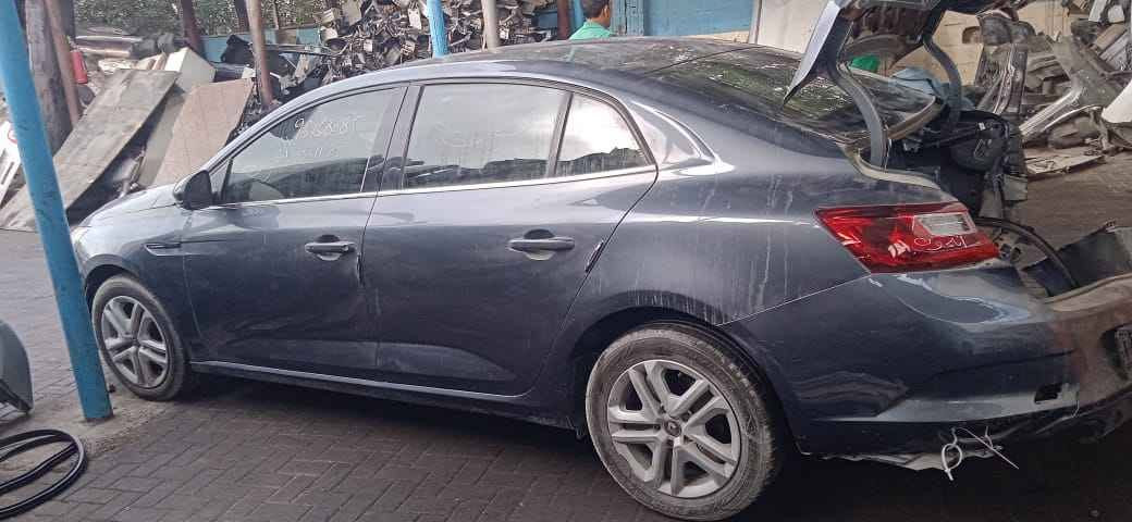 وصل بفضل الله💯💯
جميع قطع غيار #ميجان4
#megane4 👌👌
تنفس طبيعي 1600cc
تربو 1200cc
تربو 1300cc
لكل العملاء المنتظرين #ميجان4 تم الوصول 
متاح الشحن🏍️
محمد الحوت لقطع غيار سيارات استيراد الرينو/Mohamed Elhut 
#محمد_الحوت_لقطع_غيار_سيارات_استيراد
#قطع_غيار_رينو
🔧🔩🔧🔩🔧🔩🔧
📍اكتوبر الحى العاشر مول سيتى ستارز برج 5محل 5/6
📞01000100805 السادس من اكتوبر, الجيزة


**إذا كنت صاحب هذا الإعلان وتريد حذفه لأي سبب، رجاءا أرسل رسالة إلى الدعم الفني**