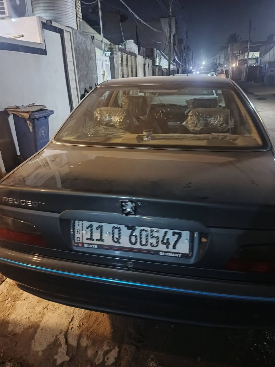 للبيع اتصال 89 قفل موديل 24 ماشيه 6 ونص تقريبا مكانها الدوره ابودشير مكفوله من كلشي عقد مروري لازم اتصال ***********
