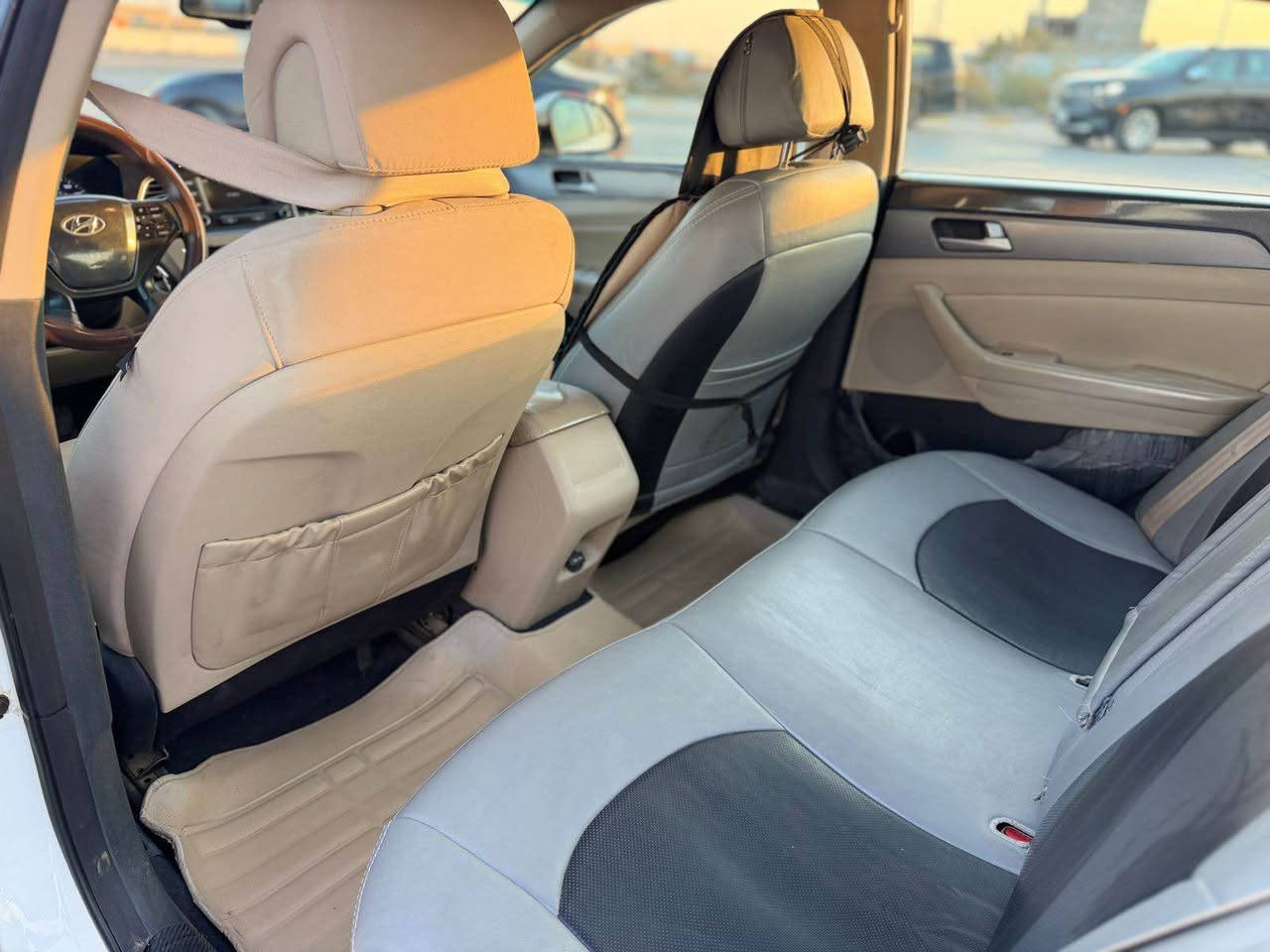 هونداي ••• سوناتا
موديل ••• 2015
وارد امريكي 
مكينة 2400
حادث جاملغ خلفي
داخل بيجي
كشن كهرباء
سيارة جديدة 
الاستفسار اكثر 
السعر ١١٨ بيها مجال بسيط 
امراوس حسب القناعه 
*********** بغداد, العراق
