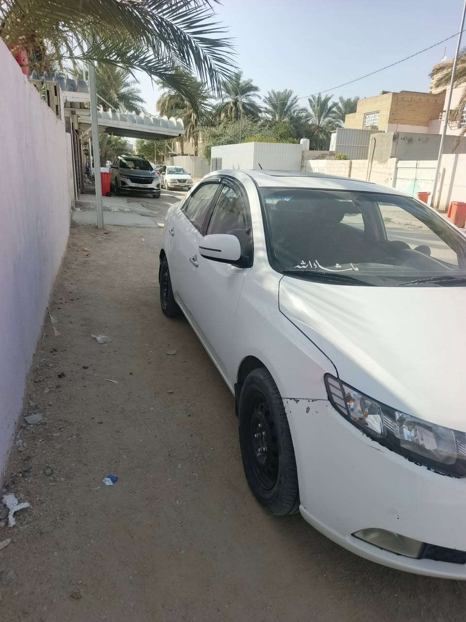 سيراتو موديل 13 فول بصصمه فتحه شاشه السعر 90موبايل ***********
