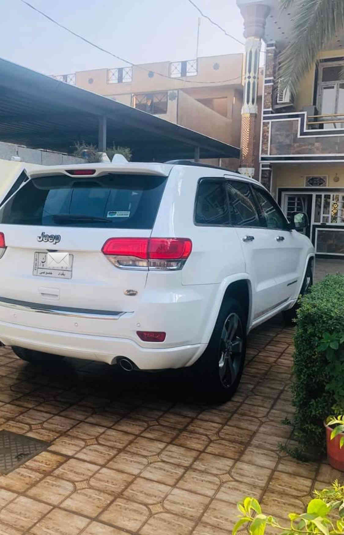 جيب اوفرلاند مكفولة  2014
خليجي وكاله العرصات 2014  4x4 فول موصفات 1/1 

حجم المحرك : 6سلندر 3600  
*ماشيه 140 .كم  شرط الفحص 

ماوس وضعيات قياده الفور ويل 
جكات 3وضعيات
* بانوراما
*غرفه السياره عسلي جلد 
*اناره ترحيب 
بصمه دخول ذكي
*صندوق كهربائي 
*شاشه كبيرة 8.4
*كشنات الاماميه كهربائي 
*خزن وضع المقاعد والستيرن 
*ويل حجم  18
هوك امامي خلفي
*شفتات ستيرن 
* كاميرا خلفية 
* حساسات خلفية وامامية 
*دبل كزوز 
* مرايا متحركه عند الرجوع للخلف  
*تعتيم مريا 
*ستيرن كهربائي متحرك  
داخل عسلي 
* كشنات تدفئة امامي وخلفي 
* كشنات امامي تبريد 
* ستيرن تدفئة   
* لد امامي لايت زنون
*زراك لايت
* سستم صوت ٩ سماعات دمام خلفي 
* اشارات مرايا 
*كير طيارة 8 نمر 
* تحكمات ستيرن فول
* تدفئة مرايا جانبيه 
رقم بغداد مشروع وطني 
السياره جديده 
تخم تاير 
صدر جديد 

بيع فقط اعتذر عن المروس

السعر 258 وبيها مجال بسيط

مكان السياره بغداد الجديدة 

***********
