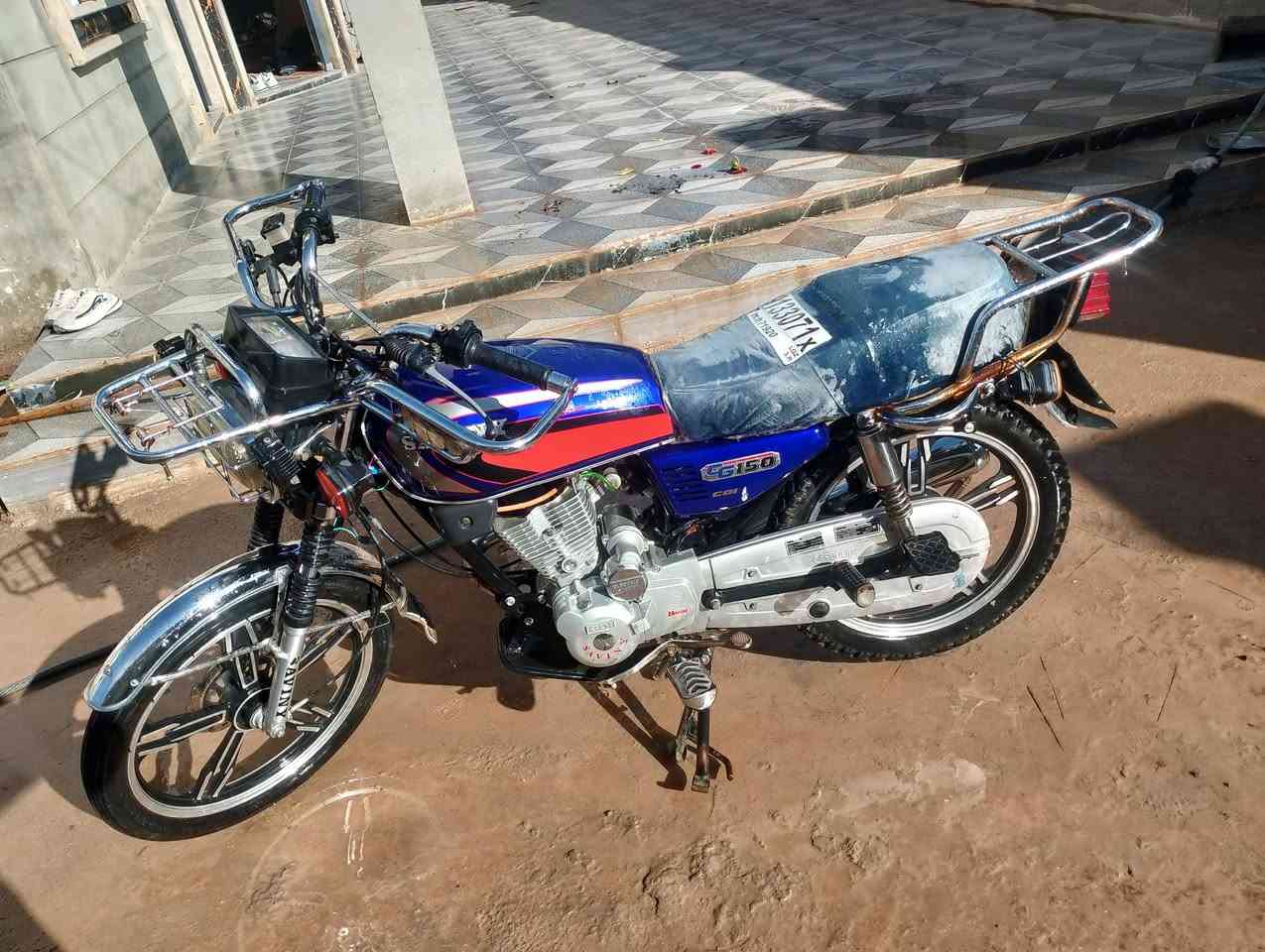 ماطور خمس نمر
كهربائيّات شغاله كله  سالف 

ويل كب نجمه نضافه فول مفول 

***********
