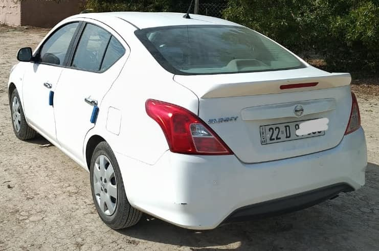 هندي بليته زركه موديل 21 رقم جديد مكفوله من الصبغ والفتح التبديل كفاله عامه السعر 115مكان ديوانيه ***********
