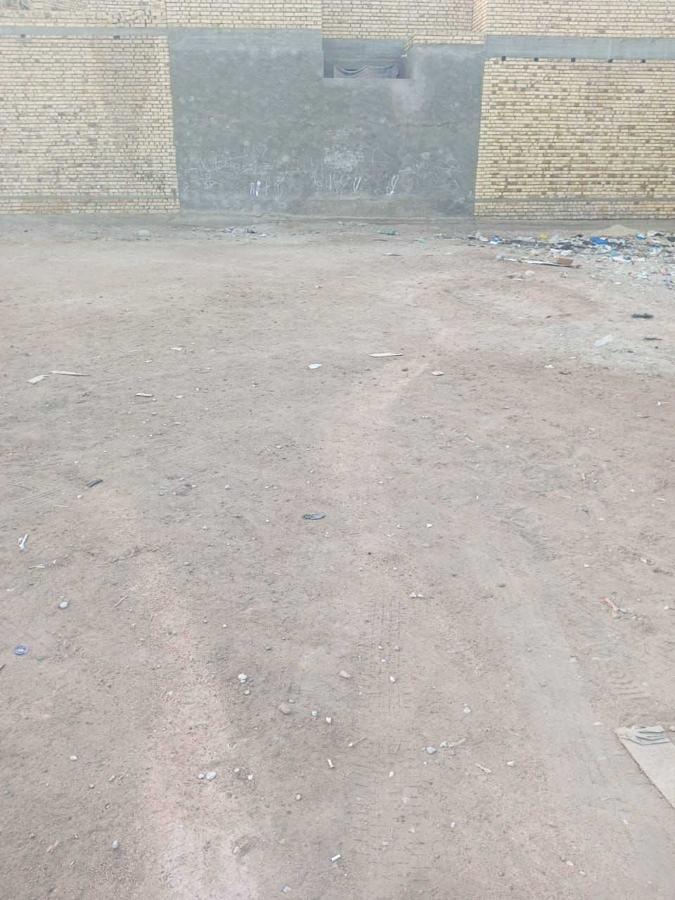 قطعه ١٥٠ متر للبيع بحي الكرامه هاذه رقم صاحب القطعه رقم ٢٦٩٩١ ***********
