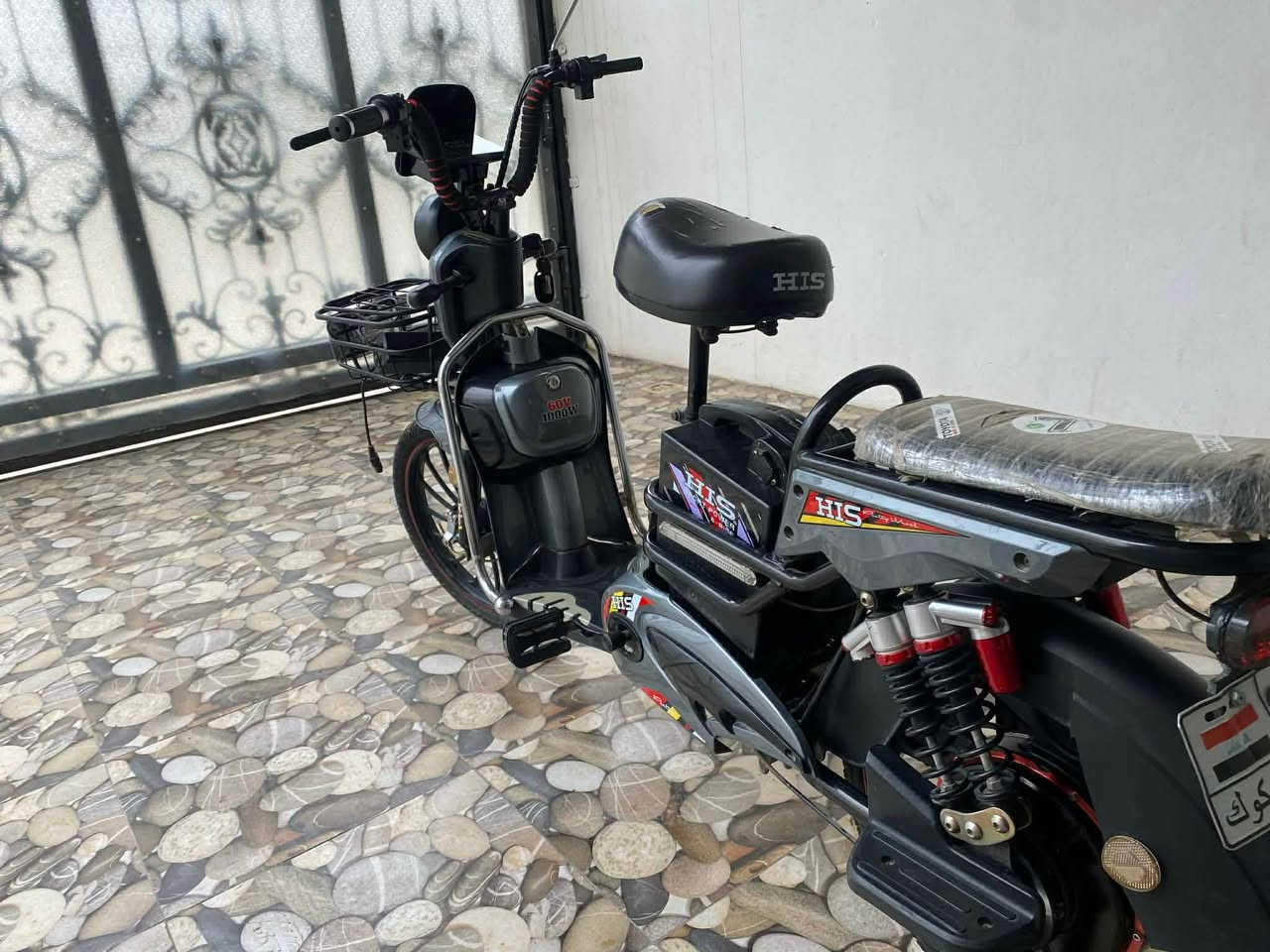 (SOLD) ‎ئه م ماتوره بو فروشتن 
4گێرە. 5پاتریە
هەموو شتیک بە شەرت
نرخ 350 مجال 
رقم ***********‎ كركوك, العراق
