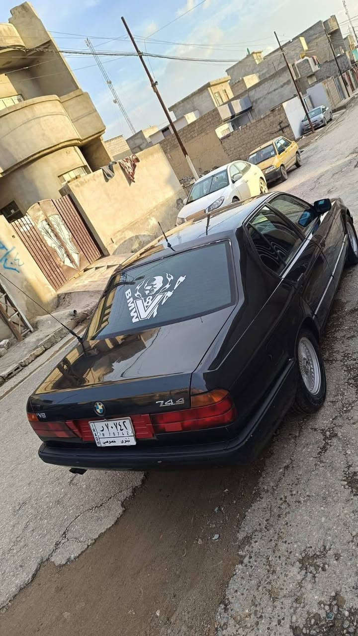 السلام عليكم للبيع بي ام حجم 740 محرك 8 بلادي كير شرط تخم تاير جديد صدر خلفي امامي جديد ومعمره تعمير حلو ومال بيت مامتعوبه رقم نينوى مشروع وطني سنويه لل 2027 كهربائيات شغاله مسجل+ اربع سماعات استيريو السعر 60 وبيها مجال بدون مراوس مكان السياره تكريت الديوم
***********
***********
