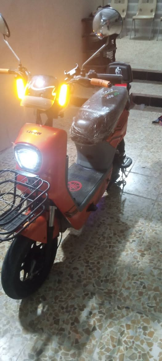 ماطور شحن اللبيع ماطور نضيف ماصرلي شهرين من شتريتو لايت اشاير بيي بصمتين اشراي يتصل  الرقم ***********
