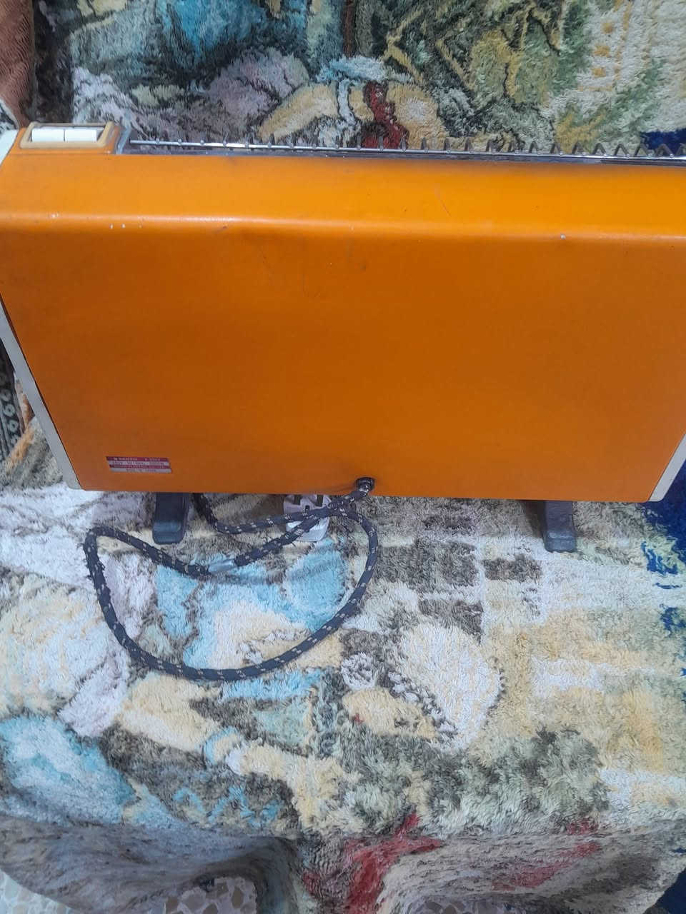 سانيو ياباني شغاله 
مربوطه مباشر دكم عاطله 
السعر ٦٠


**إذا كنت صاحب هذا الإعلان وتريد حذفه لأي سبب، رجاءا أرسل رسالة إلى الدعم الفني**