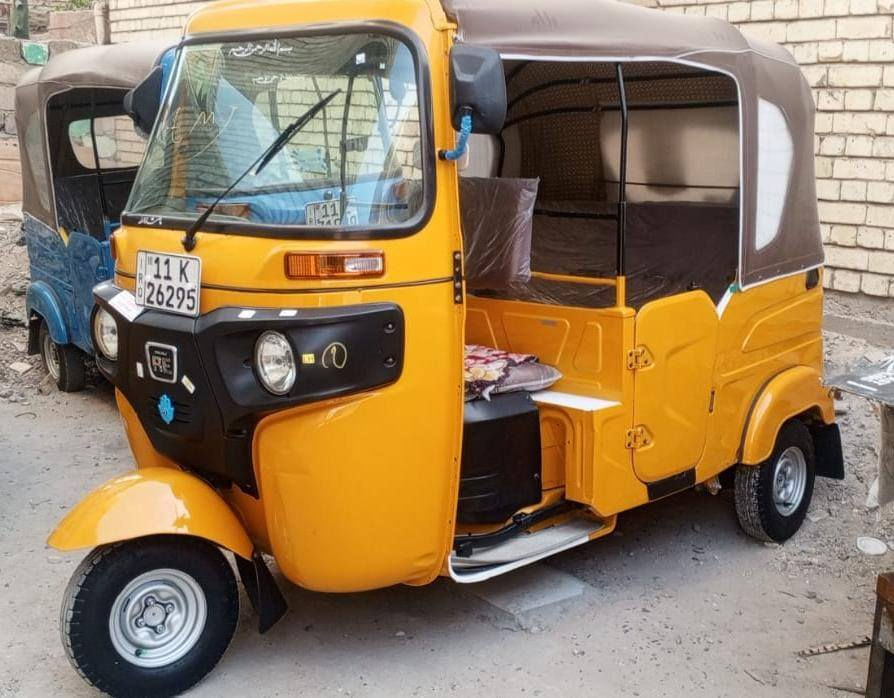 سلام عليكم تكتك لبيع مديل 22
مكاني بغداد الغزاليه تصل عله رقم فقط ***********
