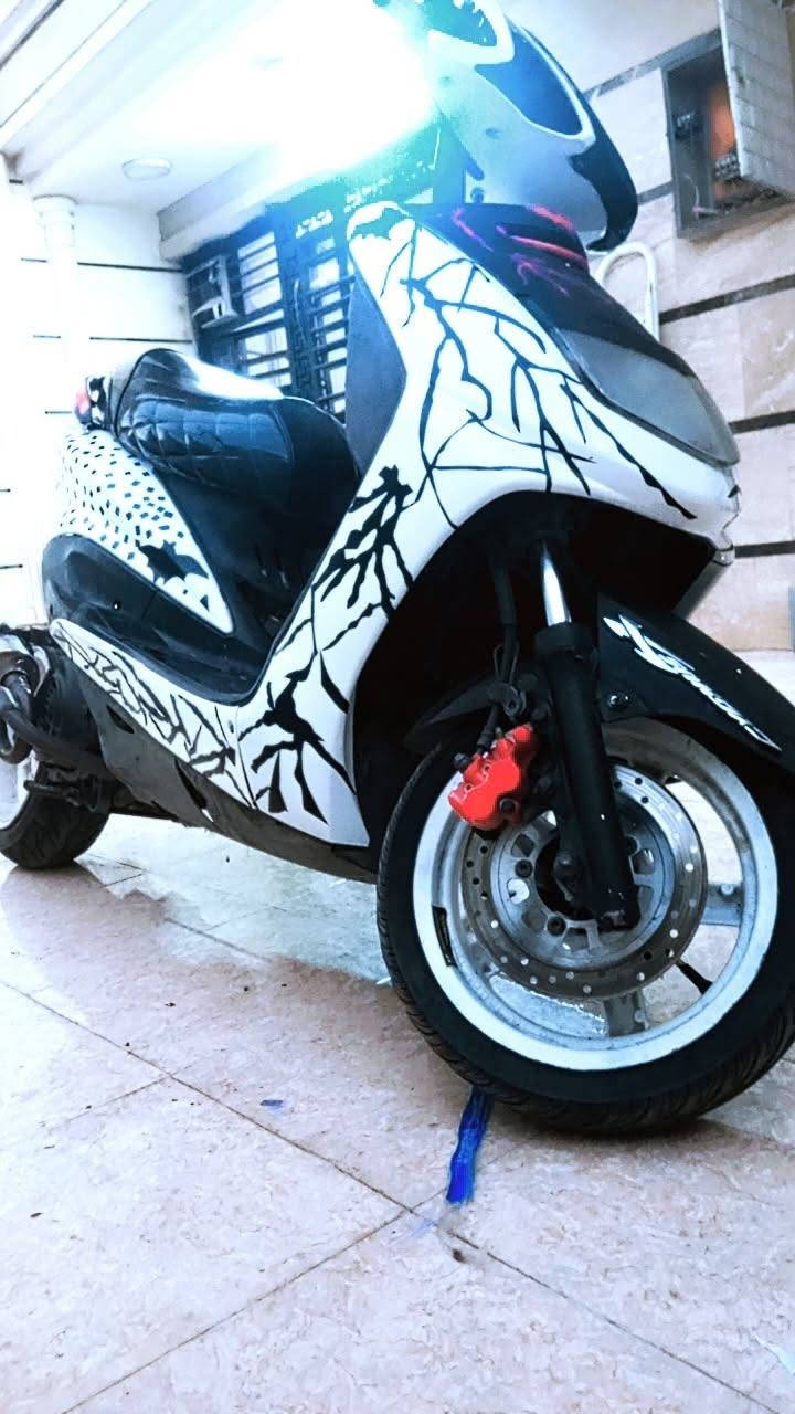 سلام عليكم دراجه سكنس نثيه سرعتها 110 دراجه كانت تشتغل كل شي ما بيها وتركتها صار اقل السنه للبيع  *********** متواجد واتساب
