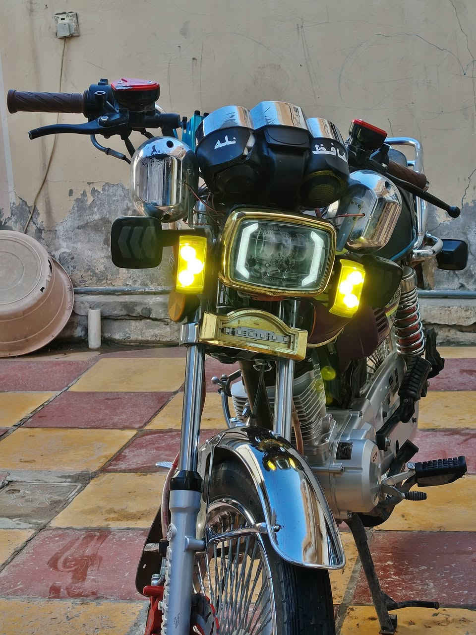 شباب دراجه تايكر موديل ٢٠٢٥ ختم سونك الاصلي ٤كير دراجه نظيفه اوراق استنساخ دراجه مامتعوبه مثل ماموضح بلصوره عنواني الحله نادر الثانيه للاستفسار متواجد واتساب او الهاتف
***********
