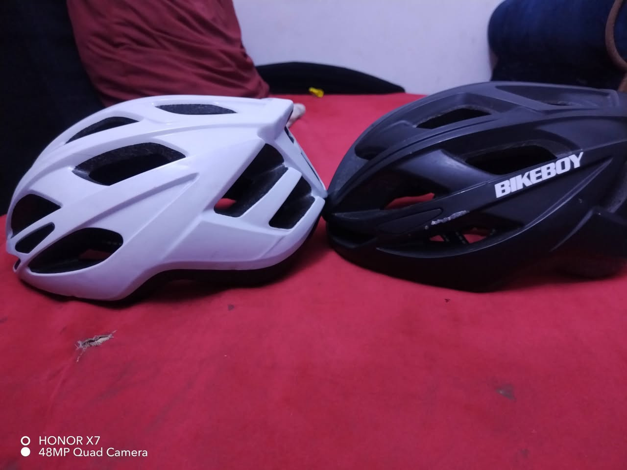 خوذ اصليات حجمهن كبير سعر قطعه ١٠ الف


**إذا كنت صاحب هذا الإعلان وتريد حذفه لأي سبب، رجاءا أرسل رسالة إلى الدعم الفني**