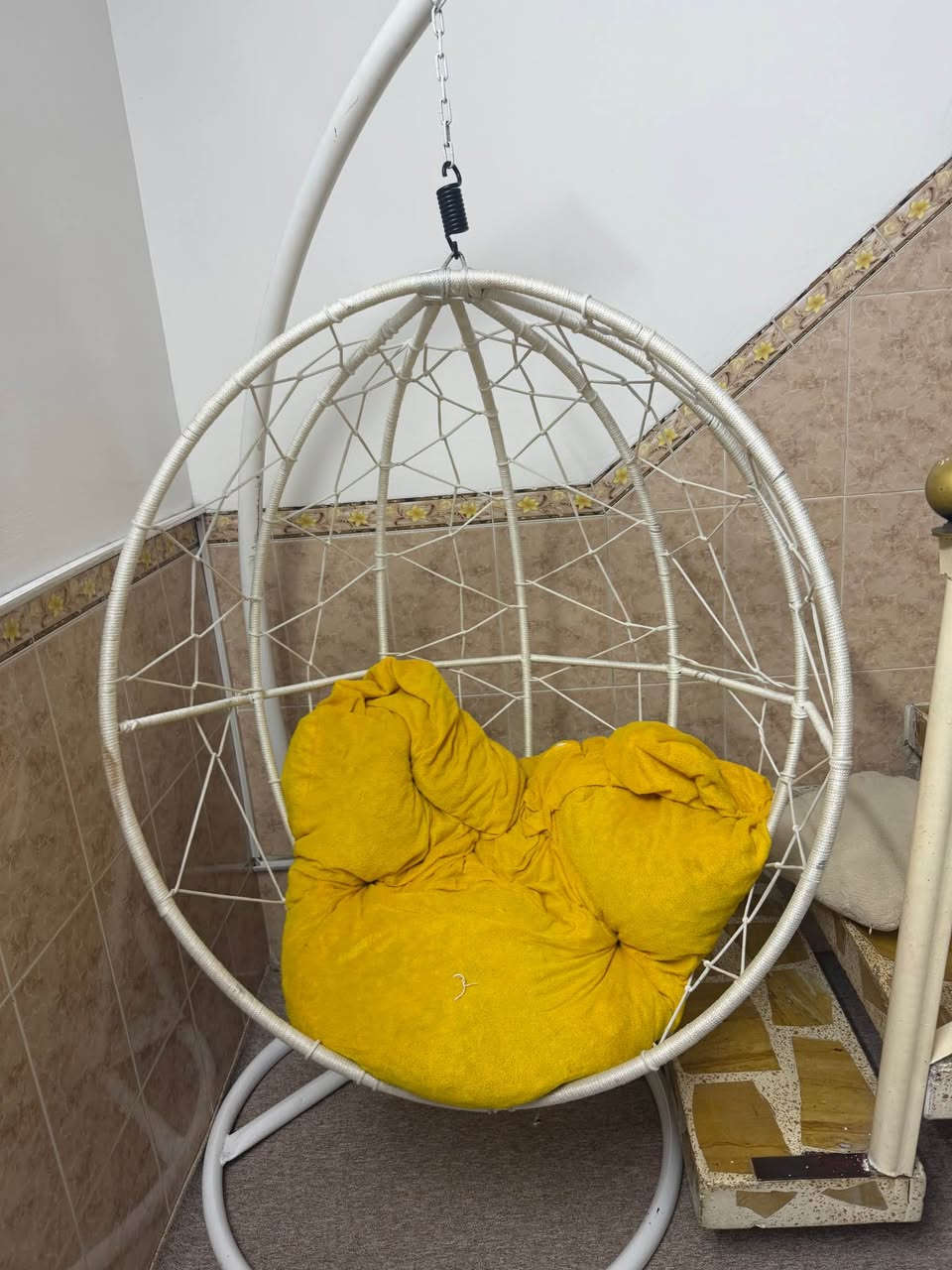 جؤلانه حجم كةورة زؤر خاوينه بي كيشةيه بةشةرته سعري 55هةزار قفلي
*********** أربيل, العراق

