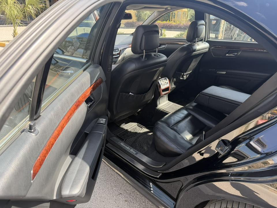 مارسيدس موديل 2012  (S550 )

مواصفات 
كامرة خلفية
بانوراما
بدون  صبغ
بدون حادث 
كشنات جلد
وباقي مواصفات S المعروفة
السيارة باسمي من 2016 السيارة نظيفة
رقم بغداد  تحويل ثاني يوم 

التواصل فقط ع الرقم اتصال او وتساب 
***********
بغداد - اليرموك
