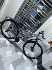 للتواصل 07755488456