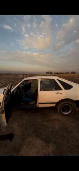 برازيلي فورگس واگن موديل 1988 ئارم پلاستيك پاكانةشي لةگةله بةشرتي غرامه بةشةرت مةكينةى بةشةرتى وةستا 4 گيره بيلاد  اويش بةشةرت تةقةو رةقةى نيه ماشاءاللهزور نةرمه سعريشي 11 گةلا مةجاليكى برايانه رقم موبايل *********** شيخان
