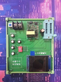 جهاز فحص • إلكترونيات