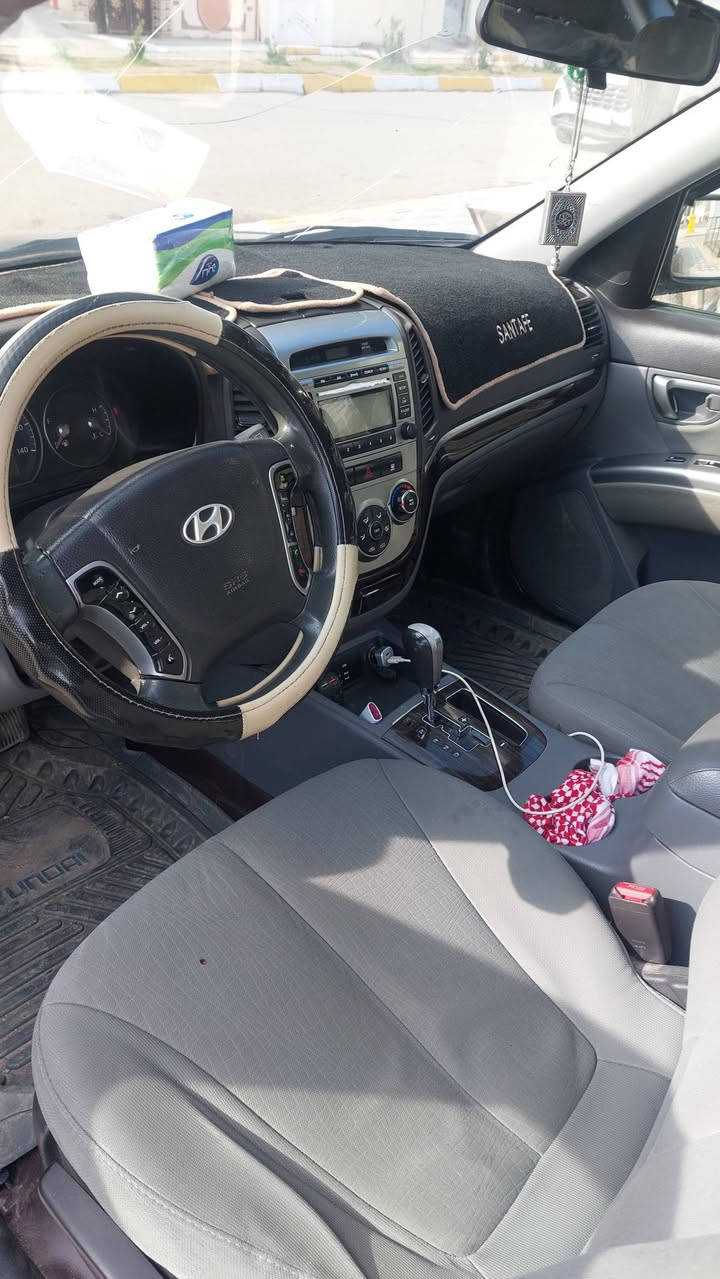 سلام عليكم سنتافي مديل 11 وارد امريكي سونار بالمنشور سياره جديده كير ومحرك مكفولات صدر جديد سعر مناسب١٢٥ وبيها مجال بسيط لشراي *********** او مراسله الصفحة سياره نضيفه كلش
