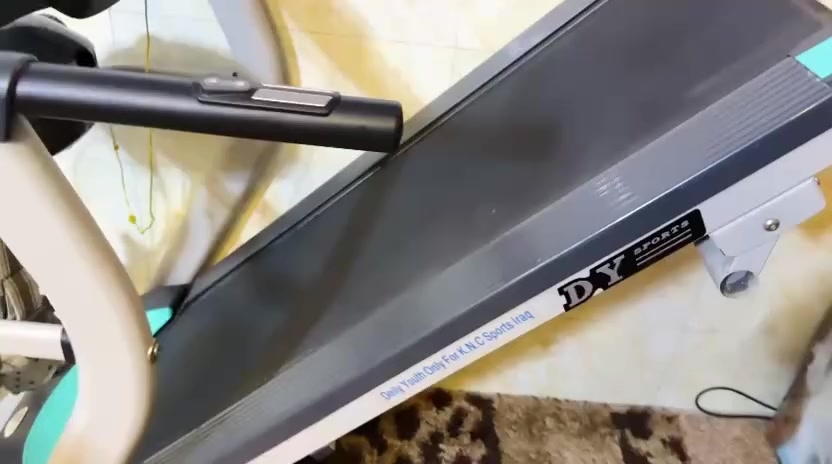 للبيع جهاز جري نظيف سعره 300 ***********
