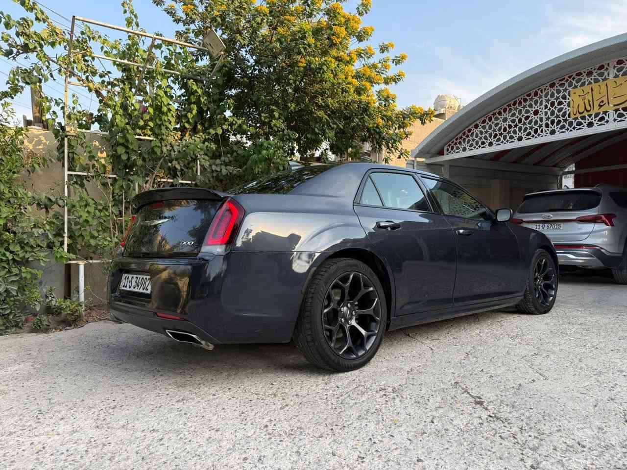 السلام عليكم كرايسلر اوباما 2019 S  فول عده فتحه 186 
مكاني بغداد شهداء السيديه 
***********
