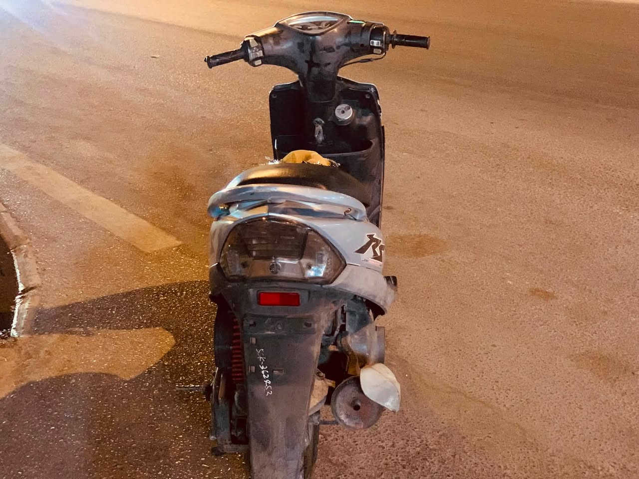 السلام عليكم ماكس عدله للبيع الدراجه نضيفه صارلي ٣اشهر مطلعه من الرمبه نقصه تاير خلفي وسلف فقط السعر 750 وبيه مجال للطيبين العنوان (كوفه حي كنده بكفه مستشفى ابن بلال )


**إذا كنت صاحب هذا الإعلان وتريد حذفه لأي سبب، رجاءا أرسل رسالة إلى الدعم الفني**