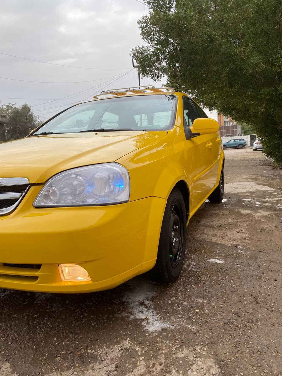 السلام عليكم اوبترا للبيع موديل 11الشركة العامة السياره وضع شركة مبدل بيهة باب الصدر فقط مصبوغة حزام أثر جراد مكينة كير صدر تخم تأير كلة جديد وعندي صوره قبل الصبغ شواصي لغود حوض كفالة السياره بدون اي دواخل رقم بغداد شرط التحويل السعر 67وبيهة مجال قليل مكان السياره بغداد الشعب الاستفسار ***********
