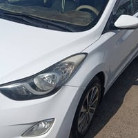 خليجي موديل 13 فئه GLS مكينة 1800 نظيفة كير جيد حداديه جيده رقم بغداد ...