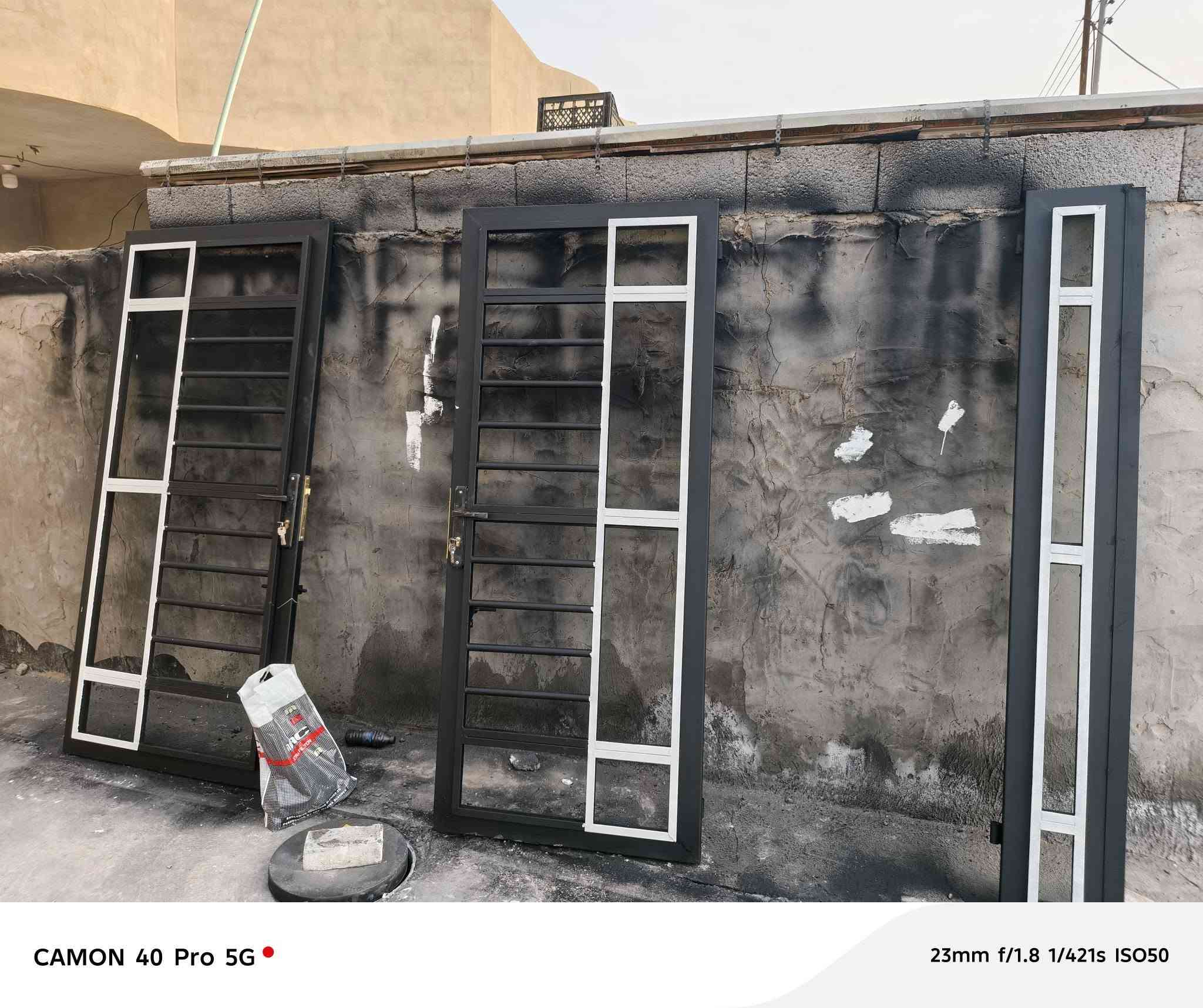 يا الله شغل درجة اولى
صبغ شبابيك وابواب 
بيع وتنصيب كافه الجام والمرايا 
تجهيز محلات 
باسعار الجمله 
***********
