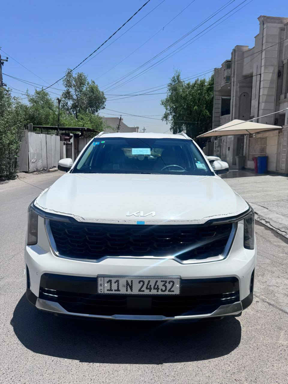 كيا سورنتو موديل 2025 خليجي 
سياره مكفوله كفاله عامه حتى الدعاميات بدون صبغ 
بدون بارد بدون تكحيل بدون شخوط بدون نكراش سياره اخت زيرو بسمي ورقمها عل أيدي 
سياره بعدهي بوضع شركه بعد فابلون عل قماره والبنيد كباتها طفايه بصمات شركه كتلوكاتها سياره كلها وضع شركه أضافت حمايه الشبكيه الدعاميه اماميه سياره بسمي ماشيه ٤٠ آلاف حقيقي فوووول موصفات عدا بنراما مواصفاتها 
بصمه 
شفتات ستيرن 
ويل ٢٠ 
دادشو 
محرك ٦ سلندر ٣٥٠٠ 
شاشه متصل 
أريل نفكيشن 
جي بي إس 
دخول ذكي 
تشغيل عن بعد 

🛑 السعر سوي تعليق يصل مباشرة 🤖 

شاحن واير ليس 
هند بريك بصمه 
أوتو هولد 
سبورت 
إيكو 
مانع نزحلق
كير ماوس 
8 نمر كير 🏎
٧ راكب 
3 قطع تبريد 
مري شفط وترحيب 
برد خلفيه 
حساس مامي اصلي 
حساس خلفي اصلي 
حملات اصلي 
كشن صدر كهرباء 
كشن ساق كهرباء
رادار أمامي 
كشاف أمامي 
كلوب خلفي ضباب 
بك لايت لد 
٤ عدسات 
اي بي إس 
بعد بيها هواي موصفات 
سياره جديده وعل أيدي استلام شركه نصر دجله مكاني بغداد جديده 

رقم صاحب السيارة 
*********** أبو علي
