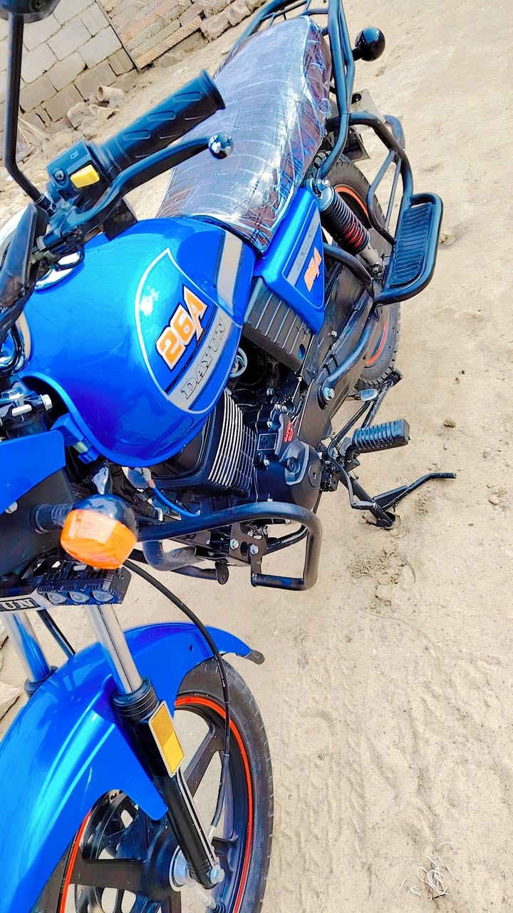 دايون نفخ للبيع موديل 25 وراق سكنر مكفول كفاله عامه شرط انظف من الصوره دراجه جديده كهربائيات كله شغال السعر 1450وبيه مجال اتصل على الرقم ***********
