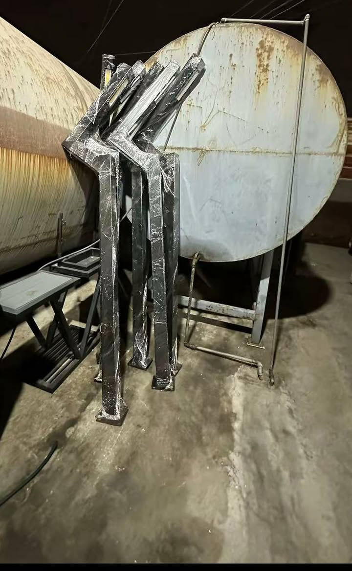 عرض خاص🔴
أعمدة أناره 
تستخدم للحدائق والشوارع للأبواب الخارجية 
متوفر جميع القياسات حسب الطلب 
الاسعار تبدأ من35الف.....الى
150 الف حسب الطلب !!
متوفر جميع الموديلات أيضاً حسب الطلب للتواصل *********** حدادة سنيور
