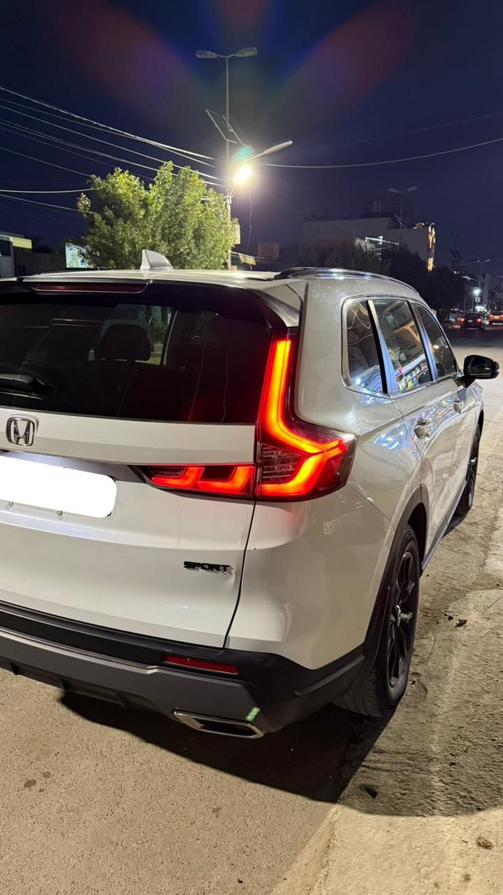 هوندا CRV 2023هايبرد فئة sport  ماشيه 54الف كيلو  للبيع او مراوس
•حادثها موضح بالصور مبدل بنيد بلادي  ارباك دركة بس  

 • مكينة 2000 هايبرد تنفس طبيعي

• كير اوتوماتيك 

• شاشة 

•فتحه

• كاميرا خلفية 3 انظمة

• كرسي كهرباء  لون اسود  

• رادار امامي

• مانع تصادم

• محدد مسار 

• تصحيح مسار

• شفتات بالستيرن

• مثبت سرعة

• مانع انزلاق

• دخول ذكي 

• إنارة ترحيبية

• هندبريك كهرباء

•لايت عدسات زينون

• نظام اوتو لايت Auto

• لايت العالي زنون 

• حساسات مطر 

• حساسات دخول الإنفاق

• حساسات ضغط هواء الإطارات

• أوامر صوتية

• 3 أنظمة قيادة (eco, ev, sport)

• بلوتوث

• مدخل عدد2 تايبسي 

السعر 215 وبيها مجال 

مكاني : بغداد  الغزاليه  

اتصال او واتساب :***********
