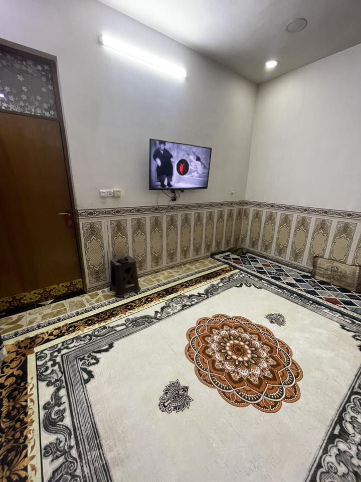 السلام عليكم دار البيع مساحه ١٢٥ رواد شعلة قاط واحد ***********
