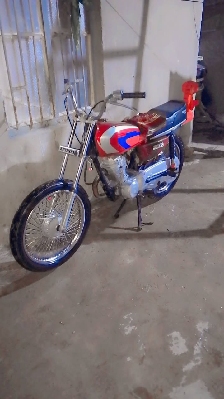 سلام عليكم دراجه البيع مديل 21 وغراض 26 دراجه اوراق سعر خاص مكاني نجف كوفه


**إذا كنت صاحب هذا الإعلان وتريد حذفه لأي سبب، رجاءا أرسل رسالة إلى الدعم الفني**