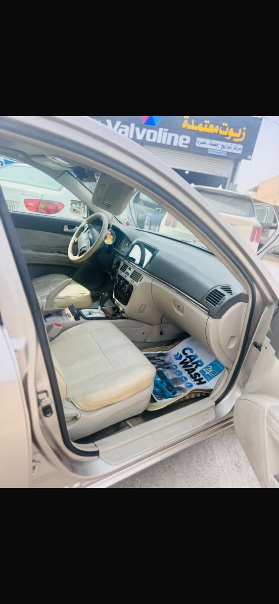 سوناتا. موديل٢٠٠٨ مكينه ٣٣٠٠ بيه تبديل باب صدر فقط وصبغ جاملغ فقط كير مكينه صدر مكفولات السعر ٩٣ مكان السياره المعالف ***********
