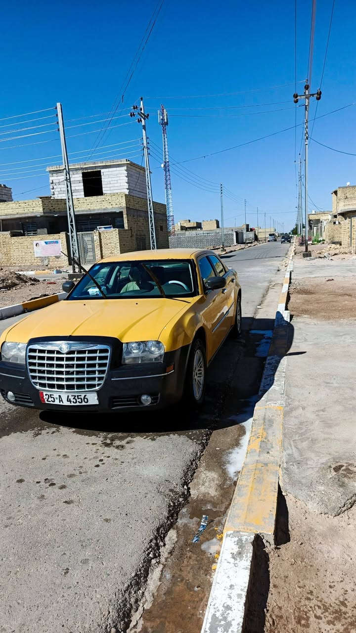 سلام عليكم وبامه عشره اصل مكينه اكير اكسن بل باكيت سياره تخم تاير حداده وره كدام داخل عسلي رقم نكليزي وبسمي سياره جاهزه كبل الشارع سعر نتصل وتدلل ***********
