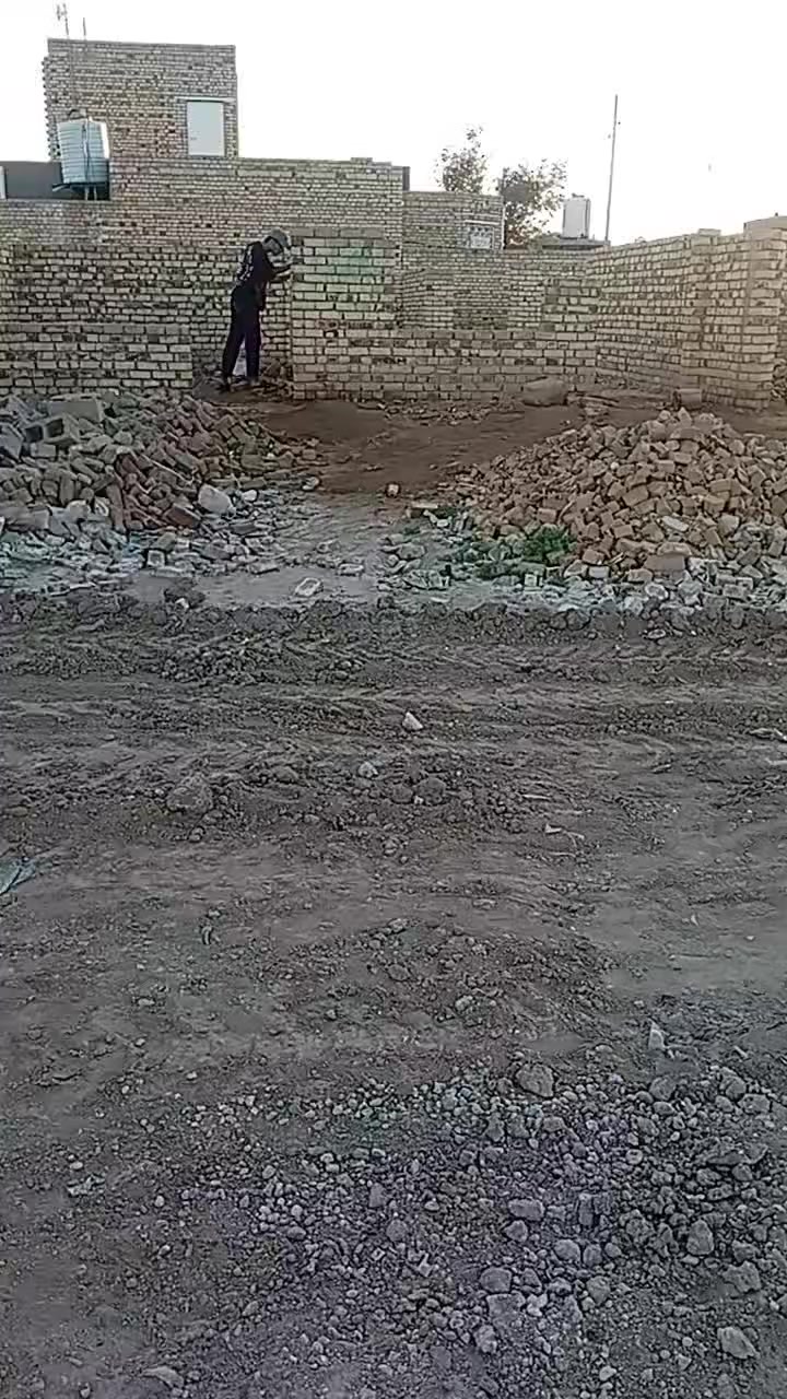 قطعه لبيع سعر خاص تفصيل لباقيه علئ اهذ رقم ***********
