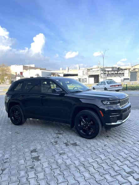 سلام عليكم

✅جيب گراند تشيروكي  لاريدو ألتيودي بلاك توب

 موديل ٢٠٢٤

ماشي خمس الاف مايل  فقط زيرو

سيارة ستة سليندر

خمس راكب مرغوب

سيارة وارد أمريكي بجم خلفي كبس 

✅ملاحظة فقط باب طرف يمين أمامي كلير أمريكا جلاتين بدون دواخل إربكات كلش سليمة

رقم شاصي موجودة 1C4RJHAG3RC252951

سيارة بدون رقم بشرط تريقم(اربيل-سليمانية- دهوك)

سعر ٣١٨ ورقه مجال

مكان سيارة سليمانية

***********
