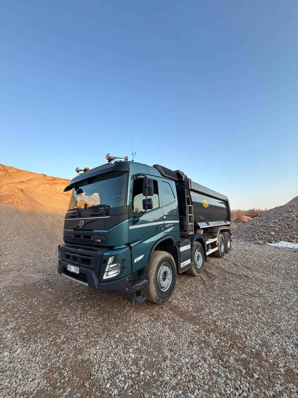 SCANIA G410
موديل 2018
بودي 18 متر
ممشى 362.000 كم
السعر 55الف دولار واصل 

VOLVO FMX500
موديل 2021
ممشى 282.000كم
بودي 18 متر
السعر 65الف دولار شامل جمرك ضريبة شحن.

مدة الوصول 20 يوم بعد الاتفاق وربي يرزق الجميع


**إذا كنت صاحب هذا الإعلان وتريد حذفه لأي سبب، رجاءا أرسل رسالة إلى الدعم الفني**