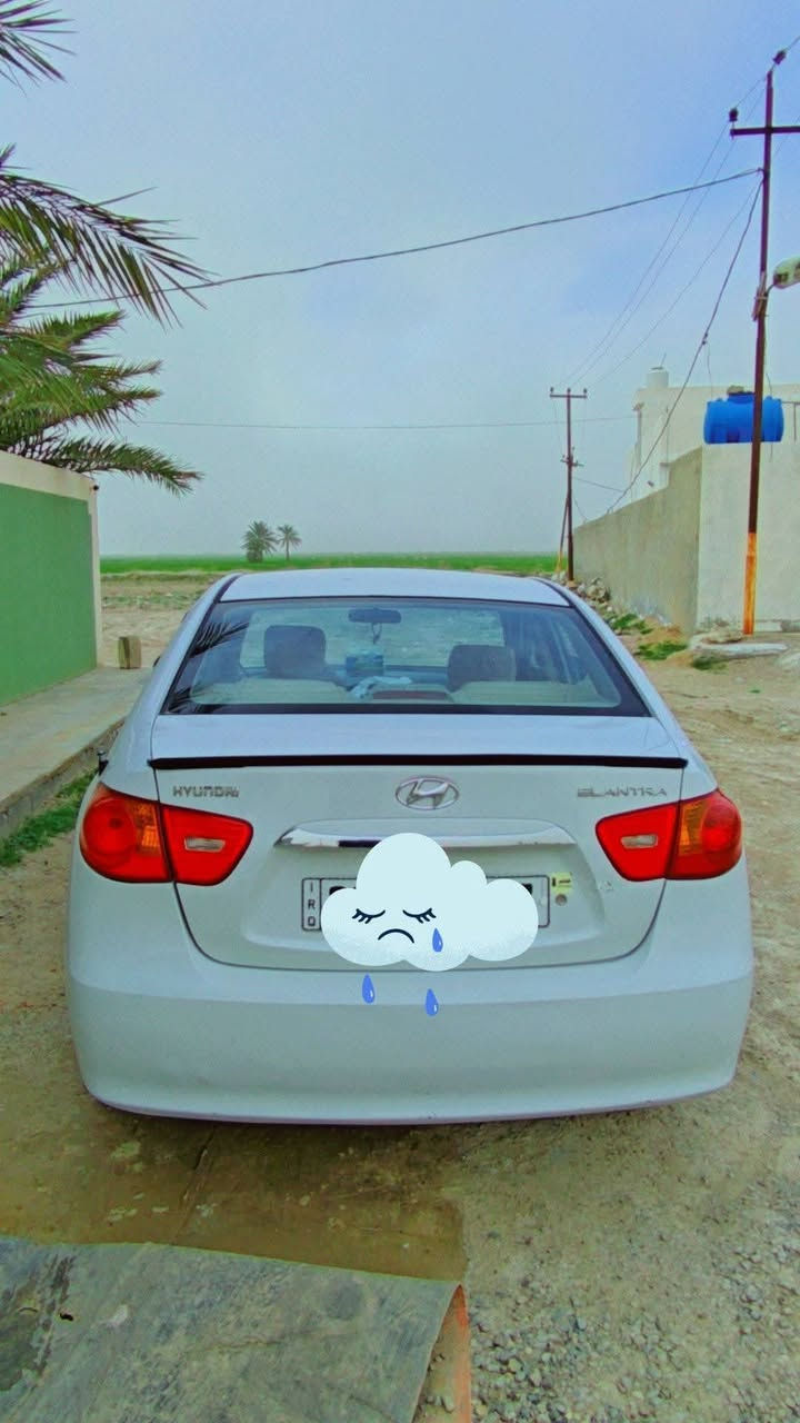 لبيع سياره النترا  خليجي 2011 محرك 1600 دكشن عالي سياره كفاله عامه من  صبغ وحادث رقم ديالى السعر 115 و مجال كلش قليل للاستفسار *********** مكاني ديالى سراجق
